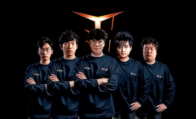 俱乐部与地 俱乐部与地